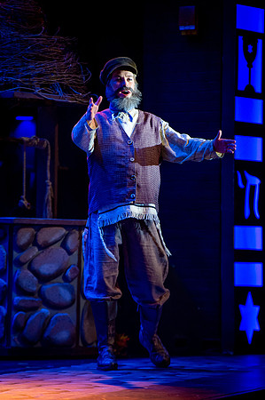 Fiddler-2ndFri-1191
