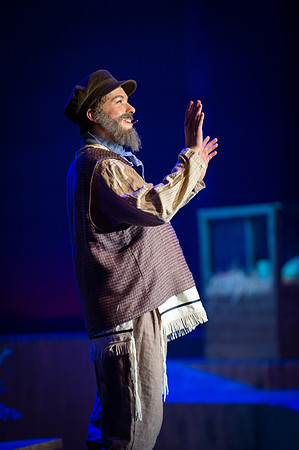 Fiddler-2ndFri-1746