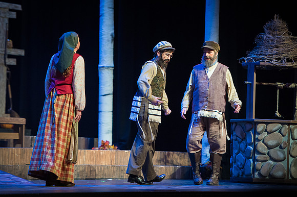 Fiddler-2ndFri-1483