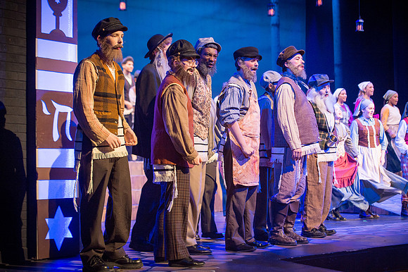 Fiddler-2ndFri-1059