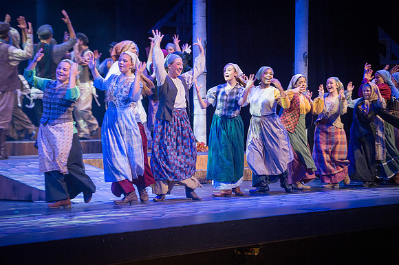 Fiddler-2ndFri-1076