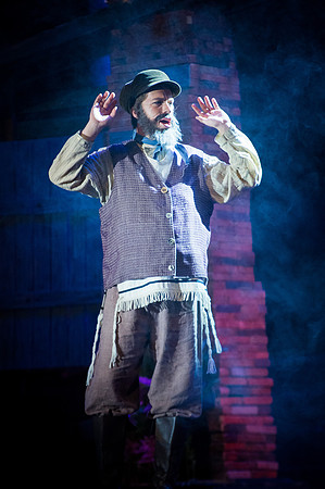 Fiddler-ClosingShow-319