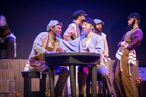 Fiddler-2ndFri-1293