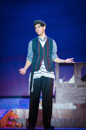 Fiddler-ClosingShow-303
