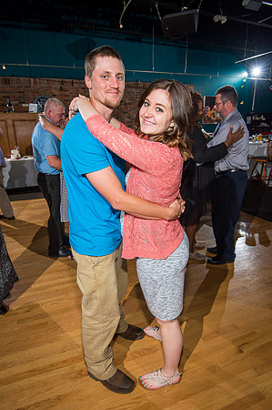 D42_0954-389
