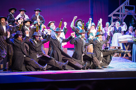 Fiddler-2ndFri-1689