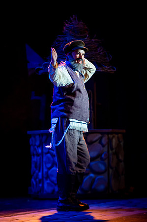 Fiddler-2ndFri-1187