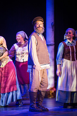 Fiddler-2ndFri-1083