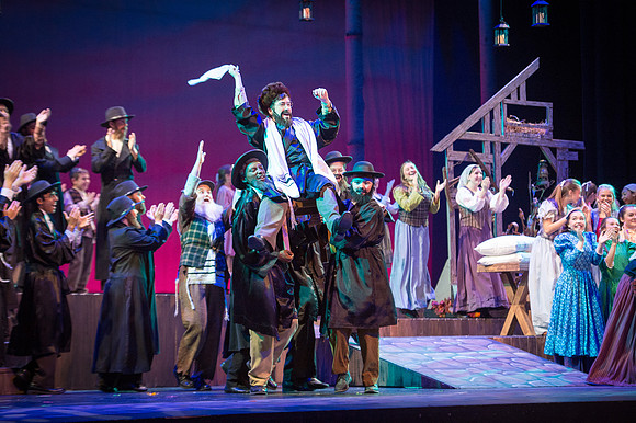 Fiddler-2ndFri-1652