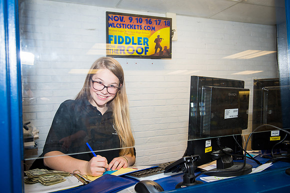 Fiddler-1st_Fri-147