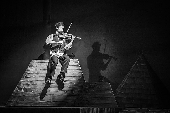 Fiddler-1st_Fri-341